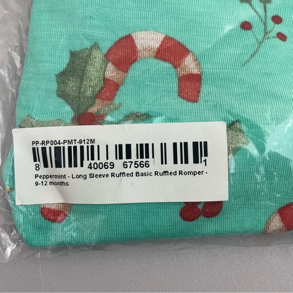 NWT- Posh Peanut Peppermint Long Sleeve Ruffled Romper 9-12 months - Picture 8 of 9